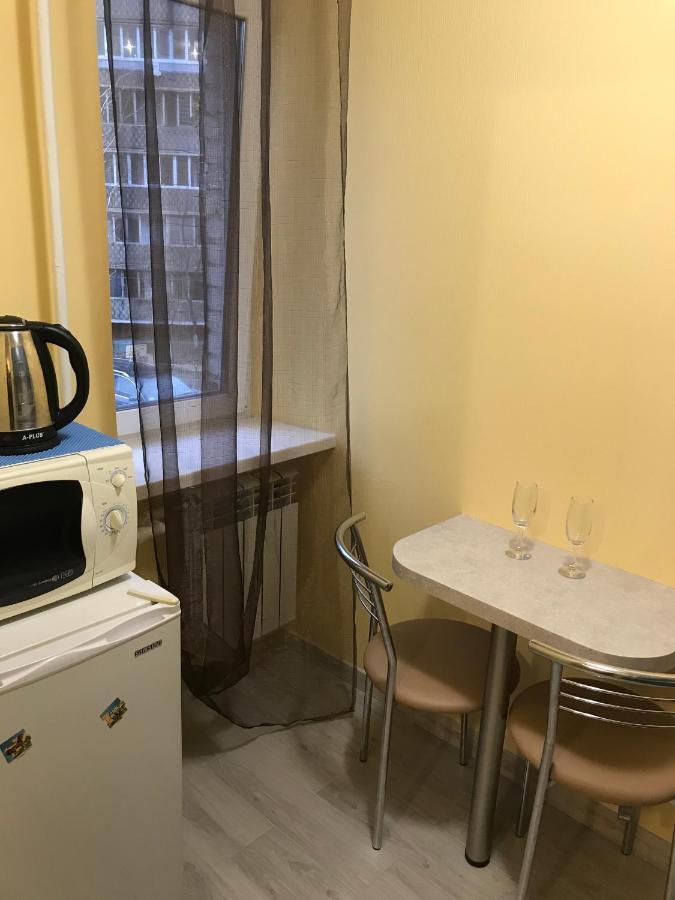 Apartamento Киев Сдам Посуточно Ул Доброхотова 28 Daily Rent Kyiv St Dobrokhotova 28 Exterior foto